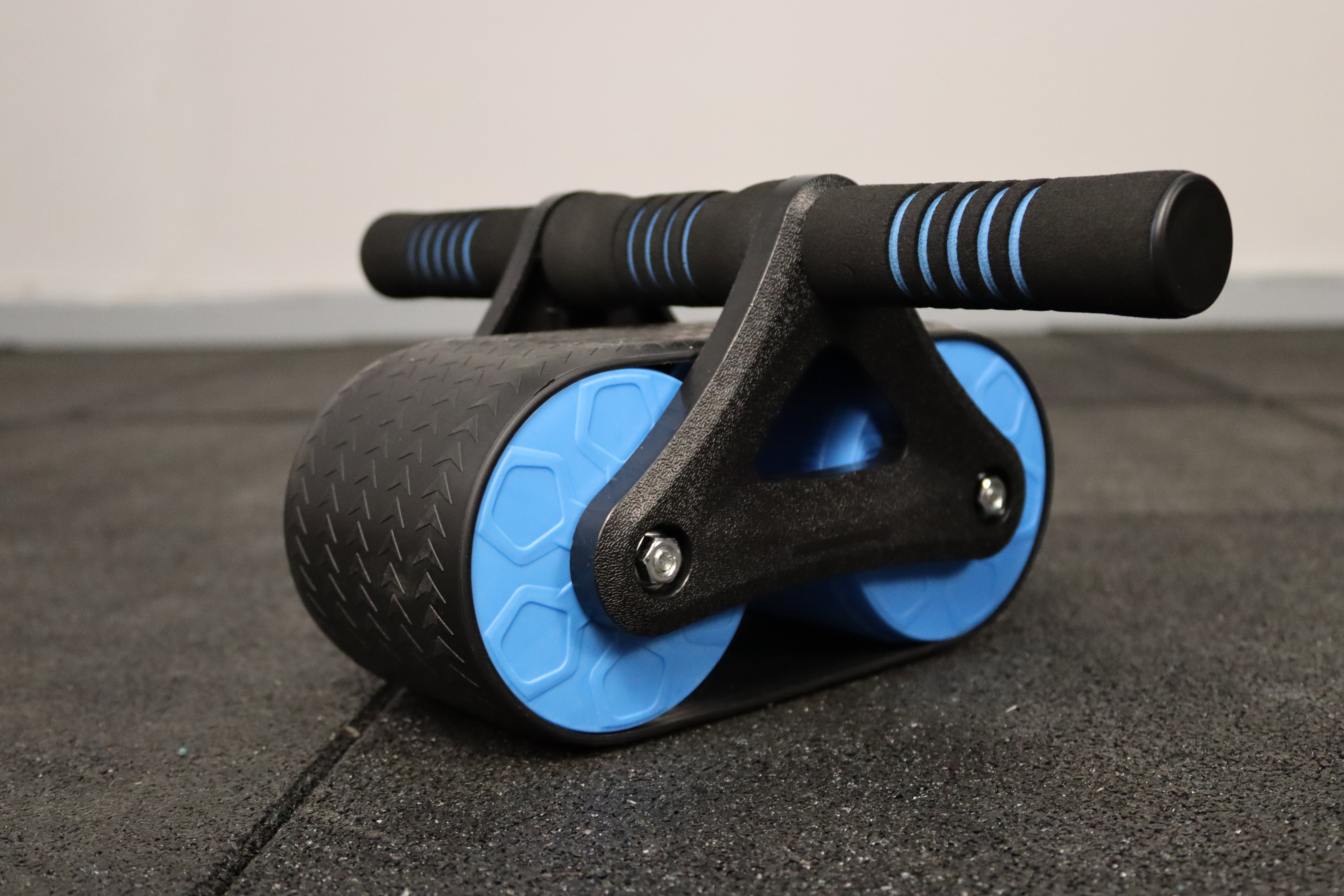 Rueda Abdominal con Rebote Automático